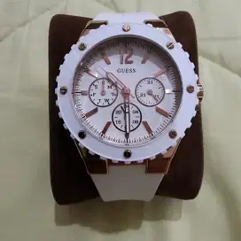 Jual jam tangan Guess, 38mm diameter, Quartz, thn sekitar 2010