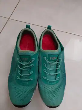 Sepatu Hush Puppies Original