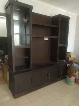 Jual beli barang bekas rumah tangga