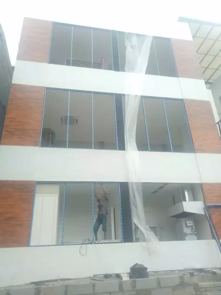 Alumunium kaca dll