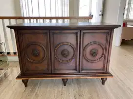 DI JUAL LEMARI BUFFET VINTAGE