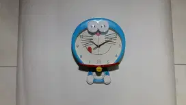 Jam Dinding Bandul DORAEMON