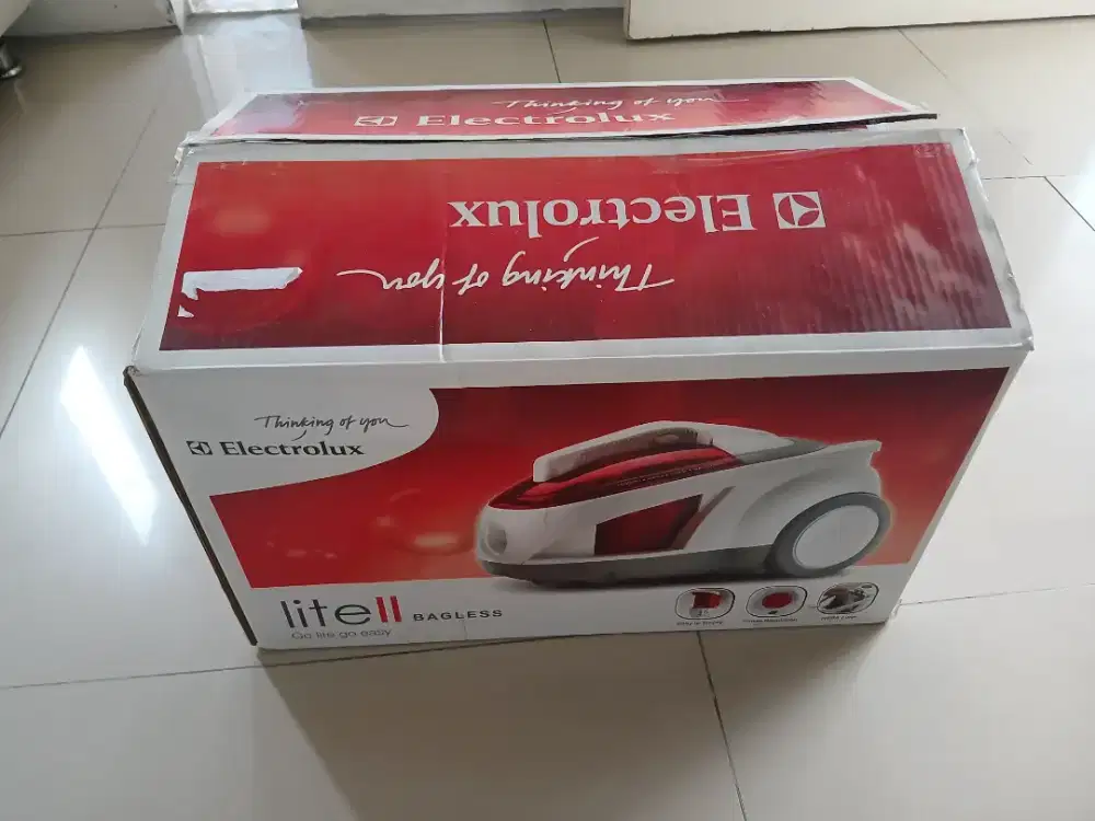 Vacum cleaner electrolux lite II