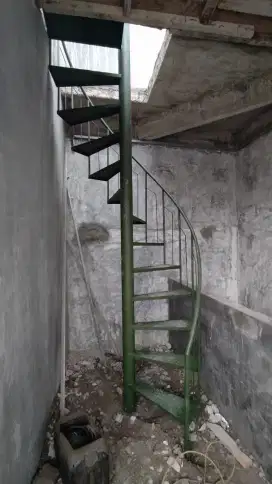 tangga putar/keong tinggi 3 meter