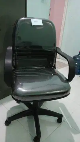 Kursi putar type 801