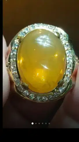 Jual Batu Cincin  Golden Yellowish Fire Oval Crystal