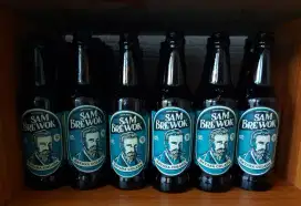 Botol beling antik bekas untuk hiasan kafe -Sam brewok - Havana colada