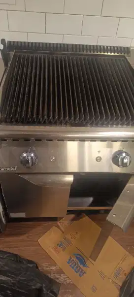 Gas lava rock grill Furnotel