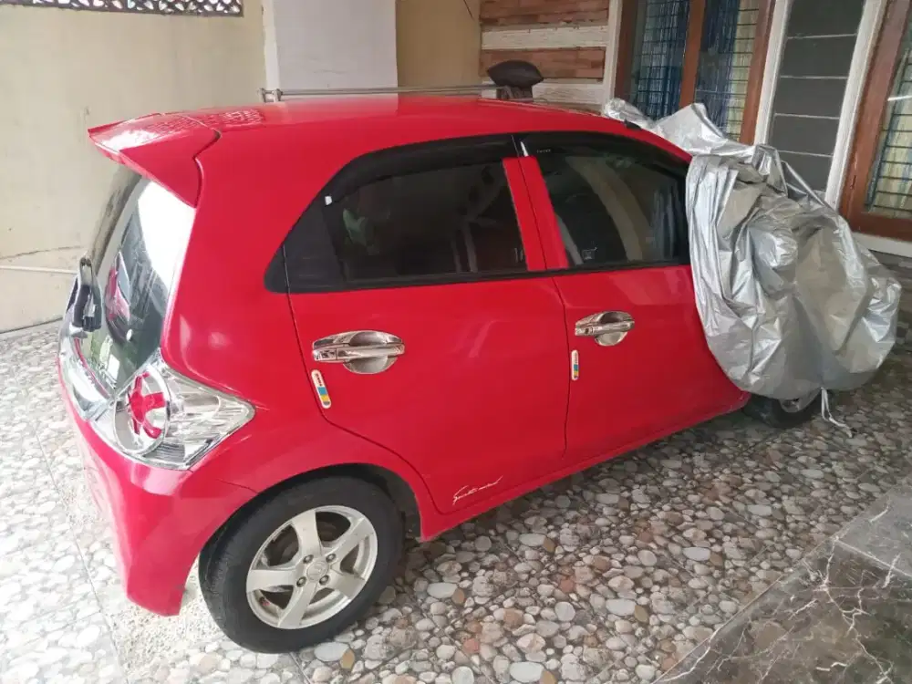 Dijual honda brio