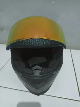 Masih ada Helm full face carbon visor iridium #kytnhkagvshoei