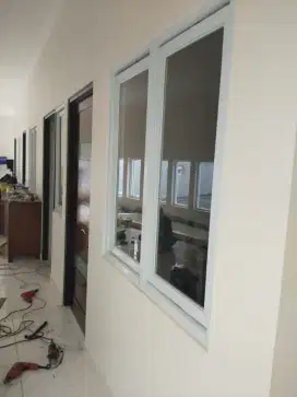 Pintu dan jendela aluminium