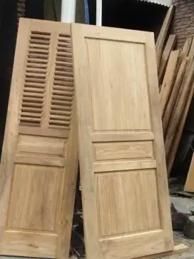 kusen pintu jati