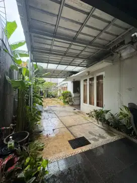 Dijual Rumah Bintaro Strategis dan Homy