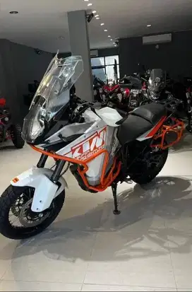 KTM 1290 SUPER ADVENTURE