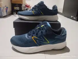 Sepatu Running New balance 520 Dongker