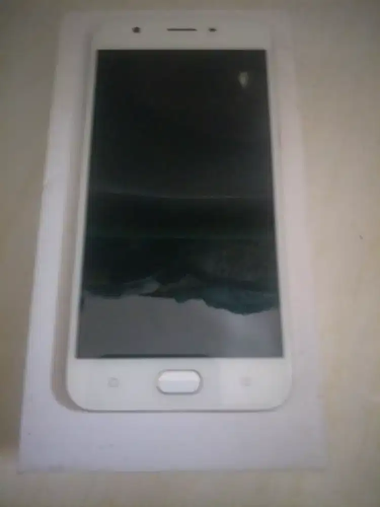 JUAL OPPO A57 LAMA MINUS.