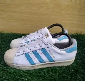 Sepatu Adidas Superstar Vintage Size 40