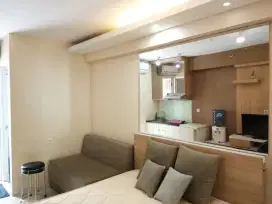 Sewa studio Furnished Bassura City free Maintenance
