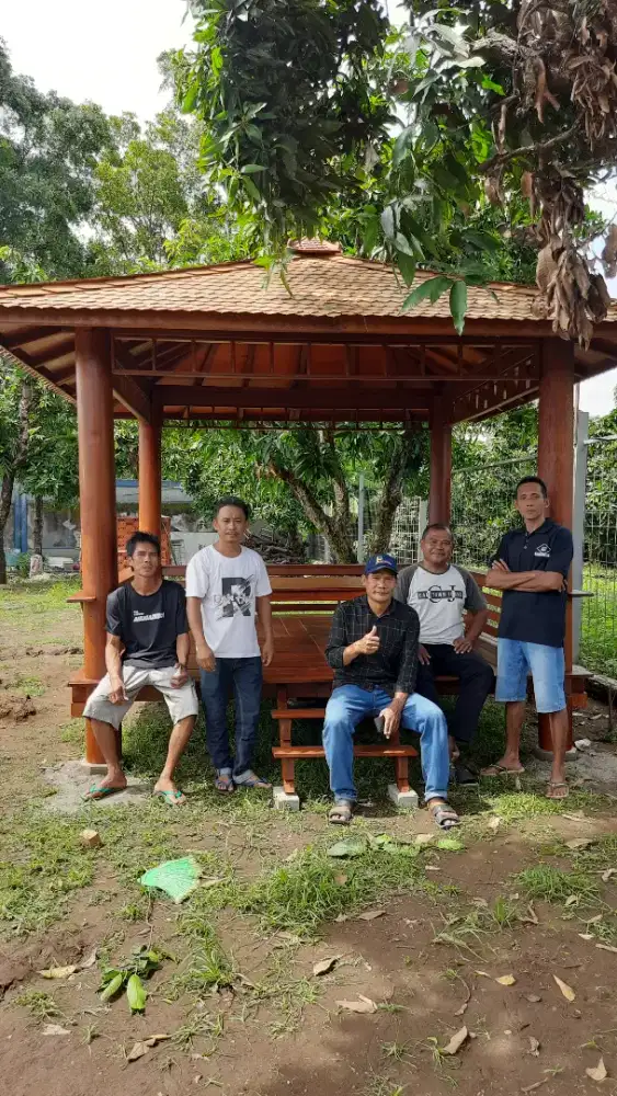 Gasebo / gazebo kayu / saung gazebo taman / saung resto