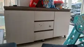 Lemari Laci Dapur Ruang Makan