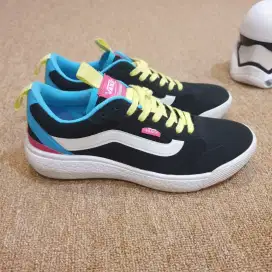 VANS ULTRARANGE EXO