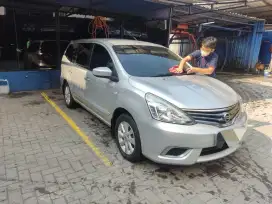 (Istimewa) Nissan Grand Livina Sv 2013