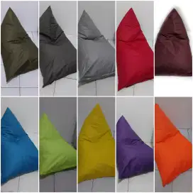 Bean bag tringgle termasuk isi