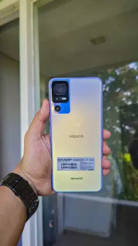 Sharp aquos V7 plus 4/128 GB