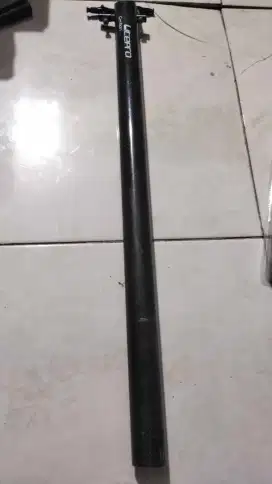 Seat post dan Handle bar Carbon Seli