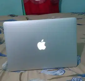 Macbook MULUS Core i5 Laptop Apple komputer notebook netbook pc iphone