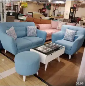 Menerima pesanan sofa baru/seevis