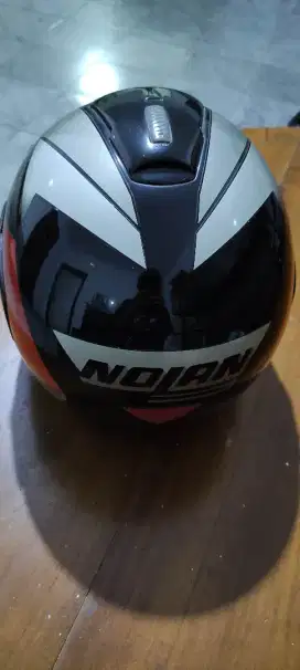 Dijual Helm Nolan Bagus