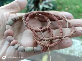 kalung manik Terakota majapahit