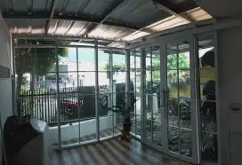 Kusen aluminium partisi aluminium pintu aluminium kaca