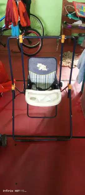 Ayunan bayi seperti di gambar