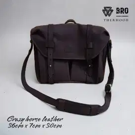 Tas selempang laptop kulit sapi asli jenis crazy horse