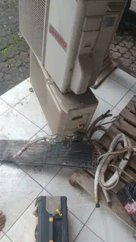 Jual beli AC bekas , siap jemput ke lokasi anda satuan maupun borongan
