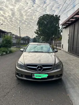Mercedes-Benz C280