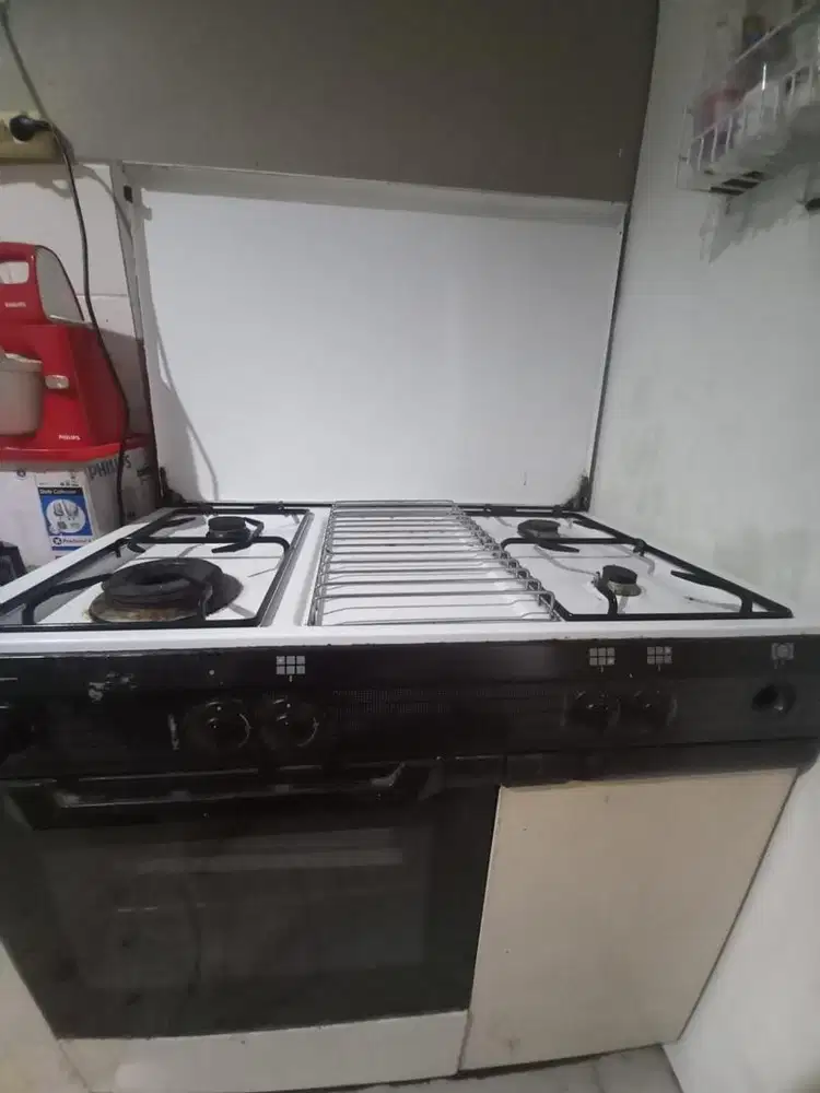 Kompor Gas Ariston + Oven