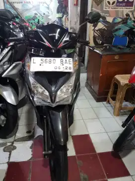 VARIO 125 2013 SAS JL BARATAJAYA 19 NO 5