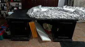 Meja direktur bekas NEGO B.U