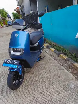Dijual motor yadea e8spro tahun 2023