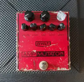 Efek Gitar Preamp Revolt Amp Mutator , Relic Mantapp