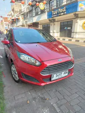 Dijual ford faista thn 2015 matic mulus