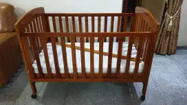 Box Baby / Ranjang Kasur Bayi dari Kayu Solid