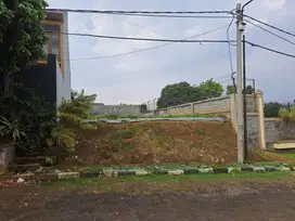 Di jual tanah komplek setiabudi regency View kota dan view gunung