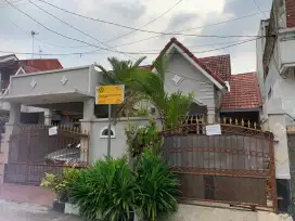 DISEWAKAN/DIJUAL Tanpa Perantara Rumah Baru Renovasi