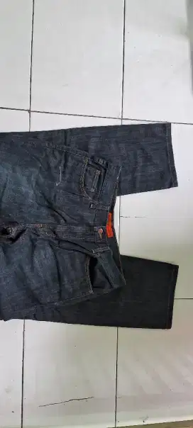 Celana Jeans Pria Standard