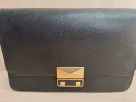 Dijual Tas Pesta Charles & Keith