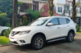 DIJUAL NISSAN XTRAIL 2.5 AT TH 2015 PLAT AB